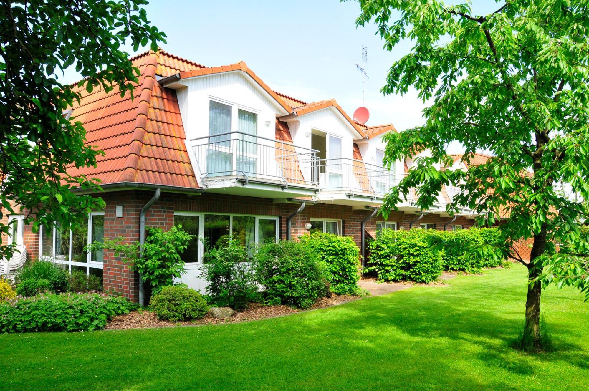 Hotel & Restaurant Zum Deutschen Hause Kirchhatten Ngoại thất bức ảnh