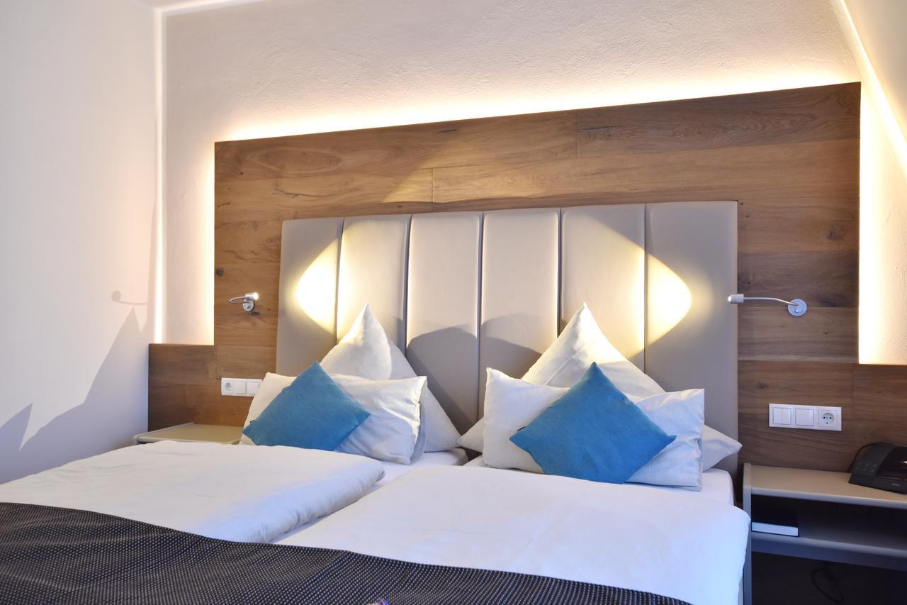 Hotel & Restaurant Zum Deutschen Hause Kirchhatten Ngoại thất bức ảnh