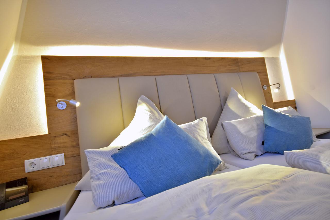 Hotel & Restaurant Zum Deutschen Hause Kirchhatten Ngoại thất bức ảnh