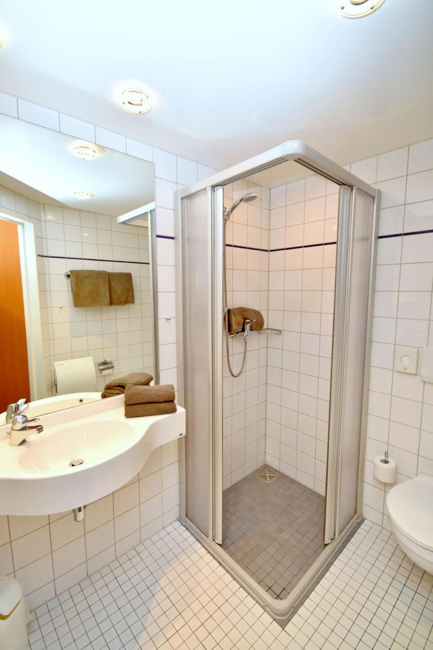 Hotel & Restaurant Zum Deutschen Hause Kirchhatten Ngoại thất bức ảnh